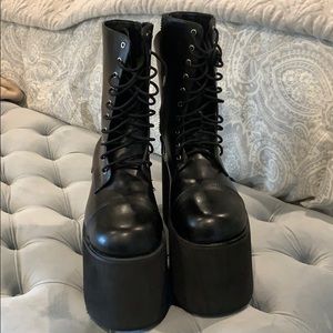 Funtasma Platform Boots. Men’s size 10.